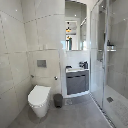 Xl Sky Seaview & Hot Tub Bbq *