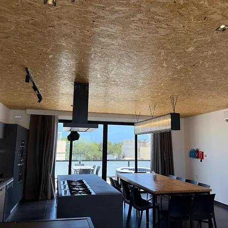 Xl Sky Seaview & Hot Tub Bbq Appartement *